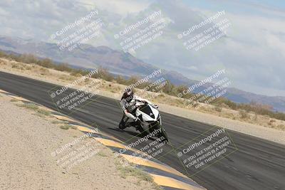 media/May-05-2025-Moto Forza (Mon) [[3c1838c5e5]]/2-B Group/Session 2 (Turn 7 Inside)/